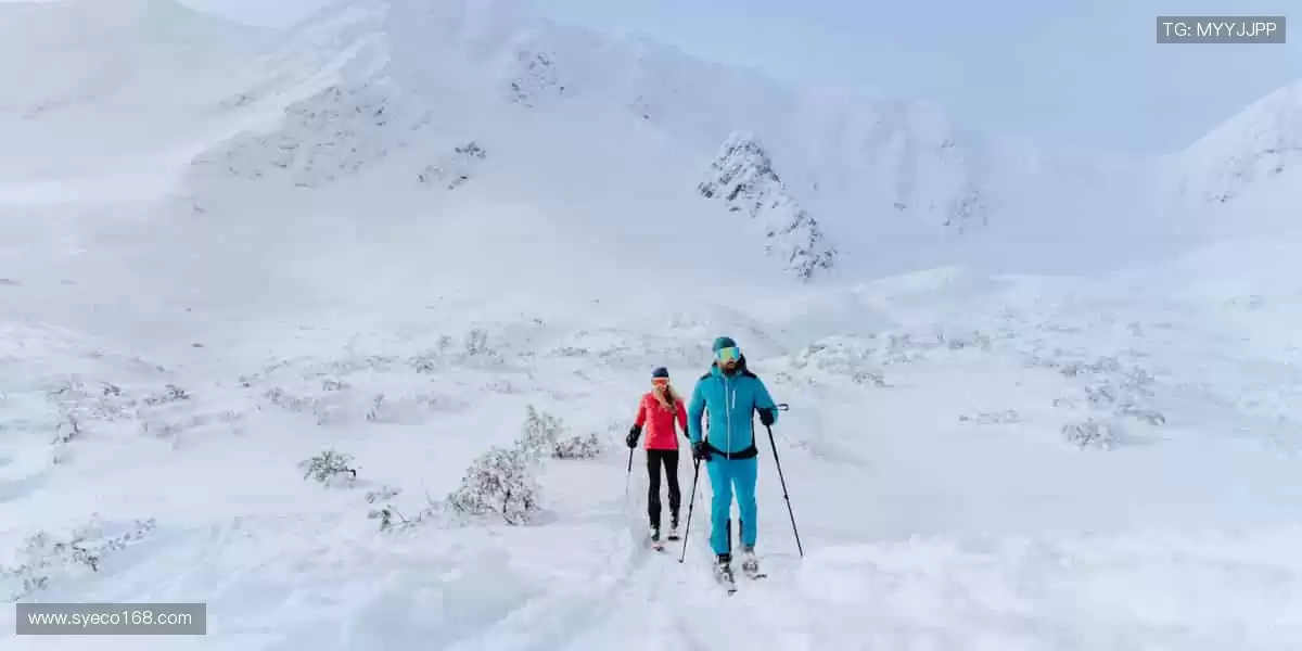 篮筐之下，书写属于你的传奇！🏀✨